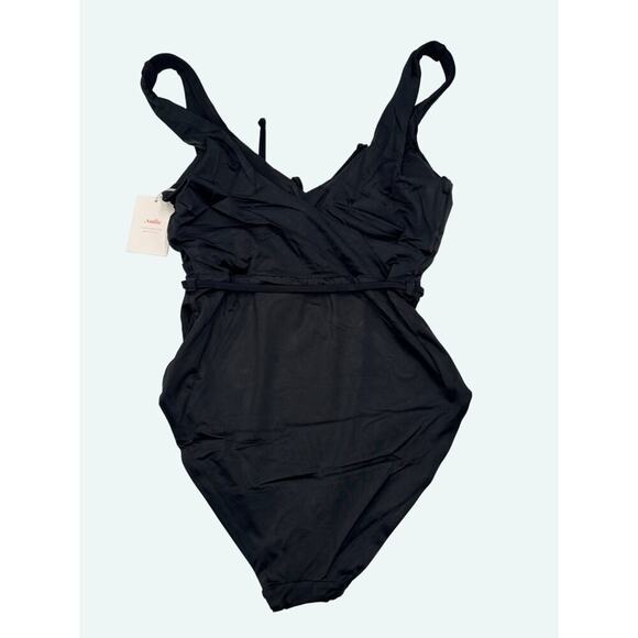 Andie Swim Small The Belmar One Piece Swimsuit Black NWT Eco Nylon V-Neck - Picture 4 of 8